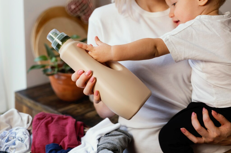 مایع لباسشویی ضد حساسیت نوزاد